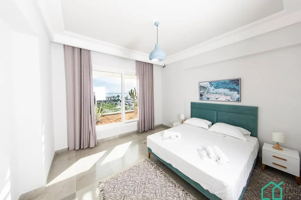Villa Cassel: Villa Avec Piscine Et Vue Sur Le Lac Tunis